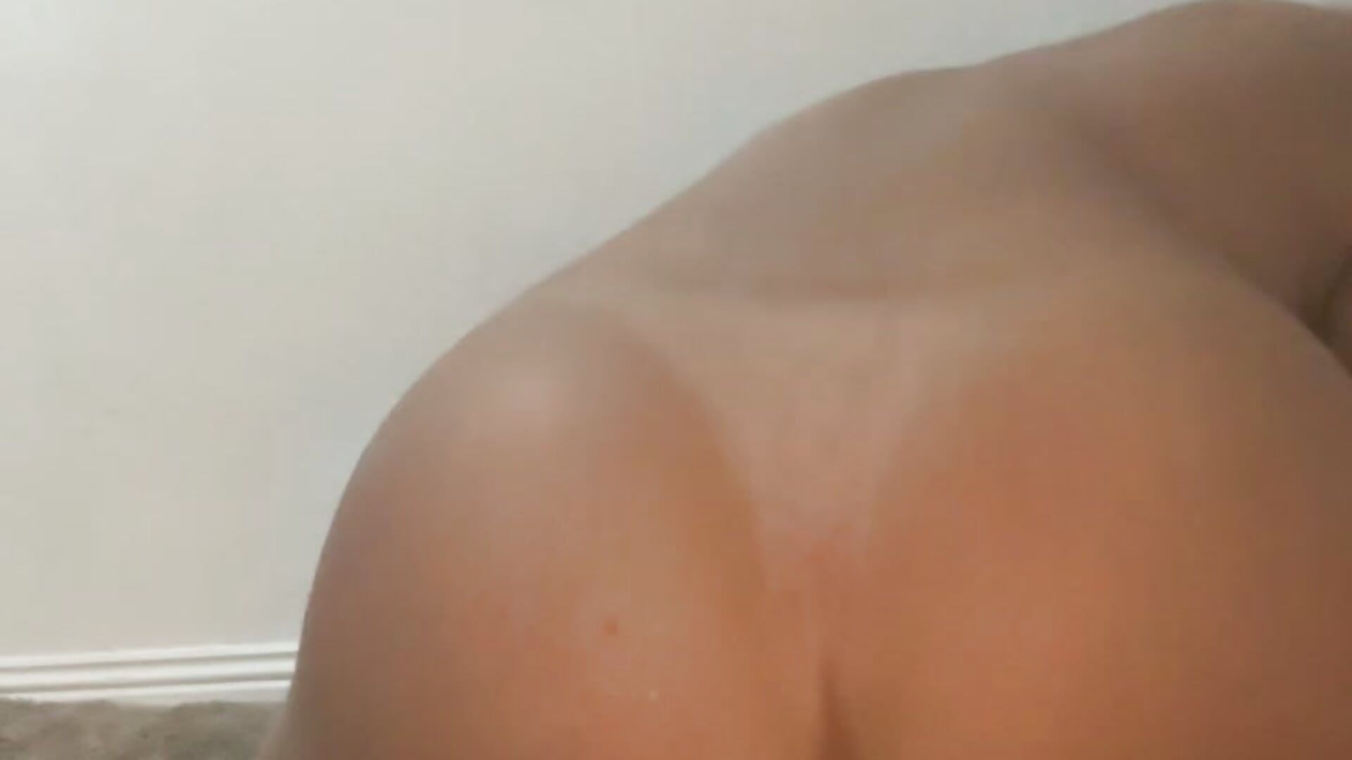 Watch me  ride 9.5 inch dildo in reverse. Cowgirl 😏 - clip cu jade_xxxx model videochat