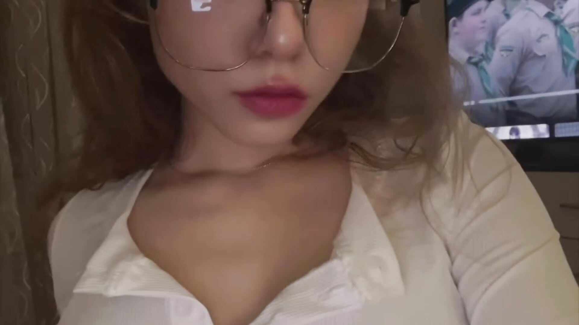 feeling very meooowww - video di aera_elese modella di cam