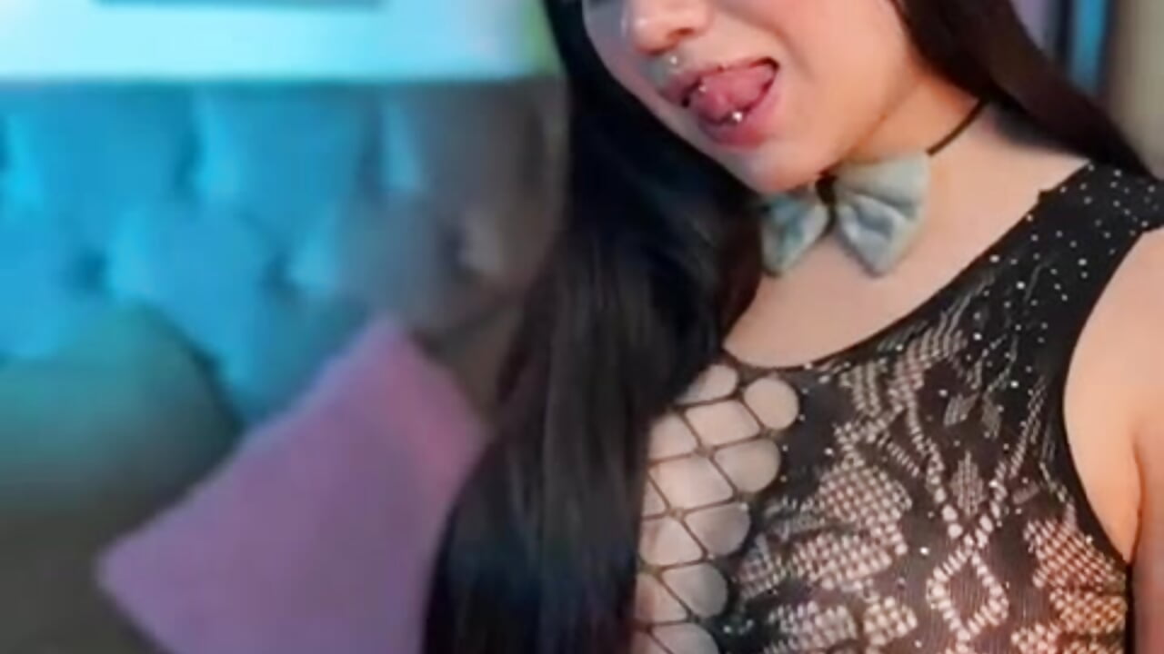 Sexy Tatoo 🙈😮🍒🍑🌺 - clip cu Brats_18 model videochat