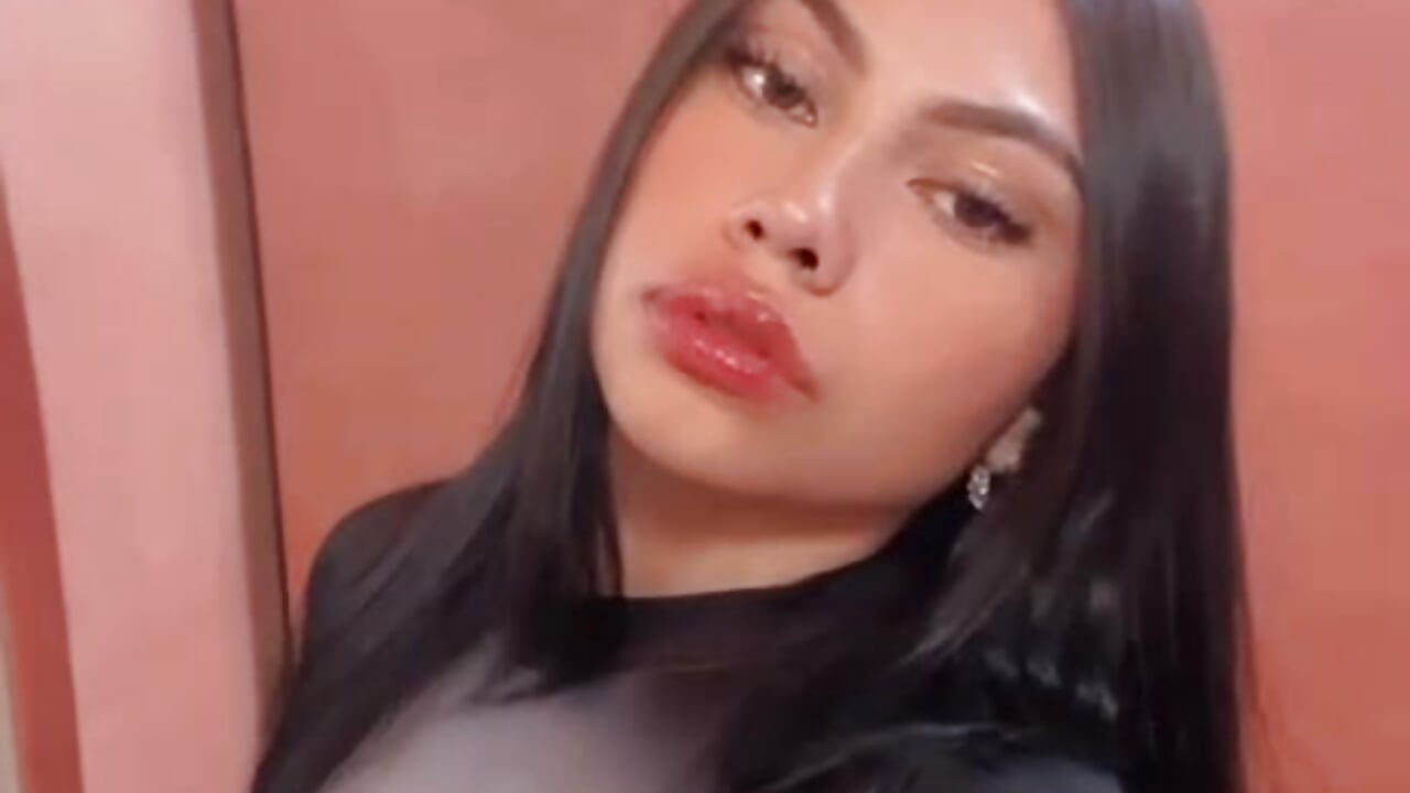 Me. ❤ - video của người mẫu cam Miia__collins