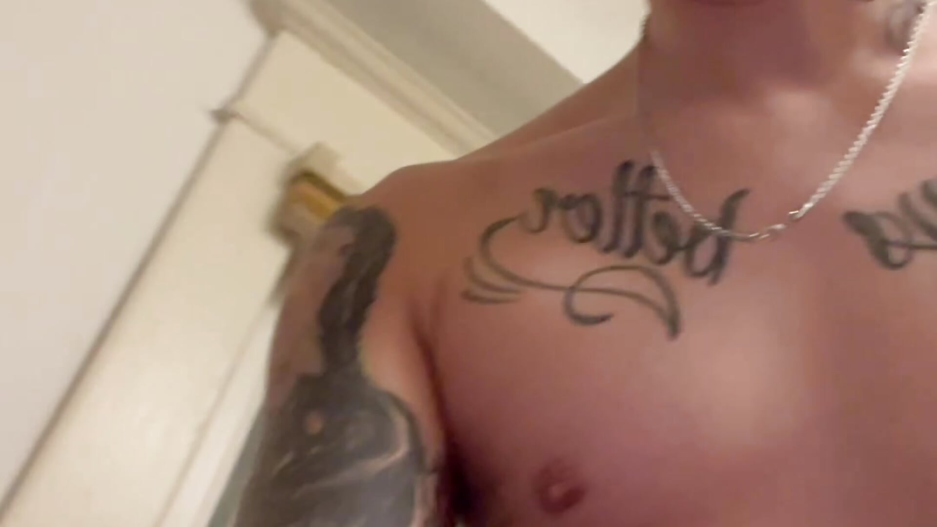 IMG_0858 - vídeo de la modelo de cam MonnDragon666