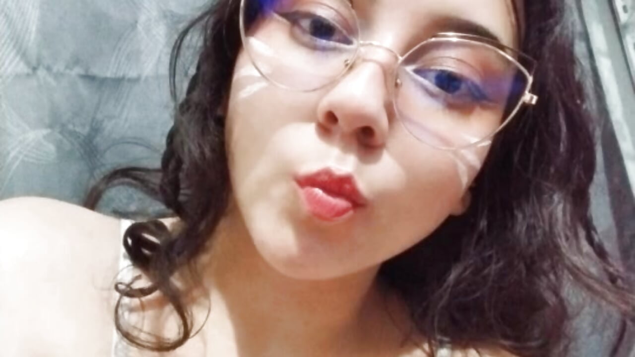 hi - vidéo du modèle de showcams Chloe_Noire