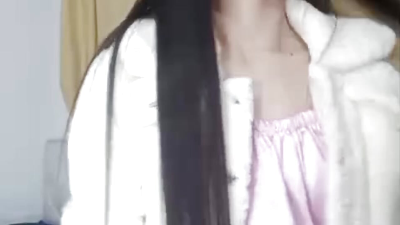 me - video by candy_collins19 cam model