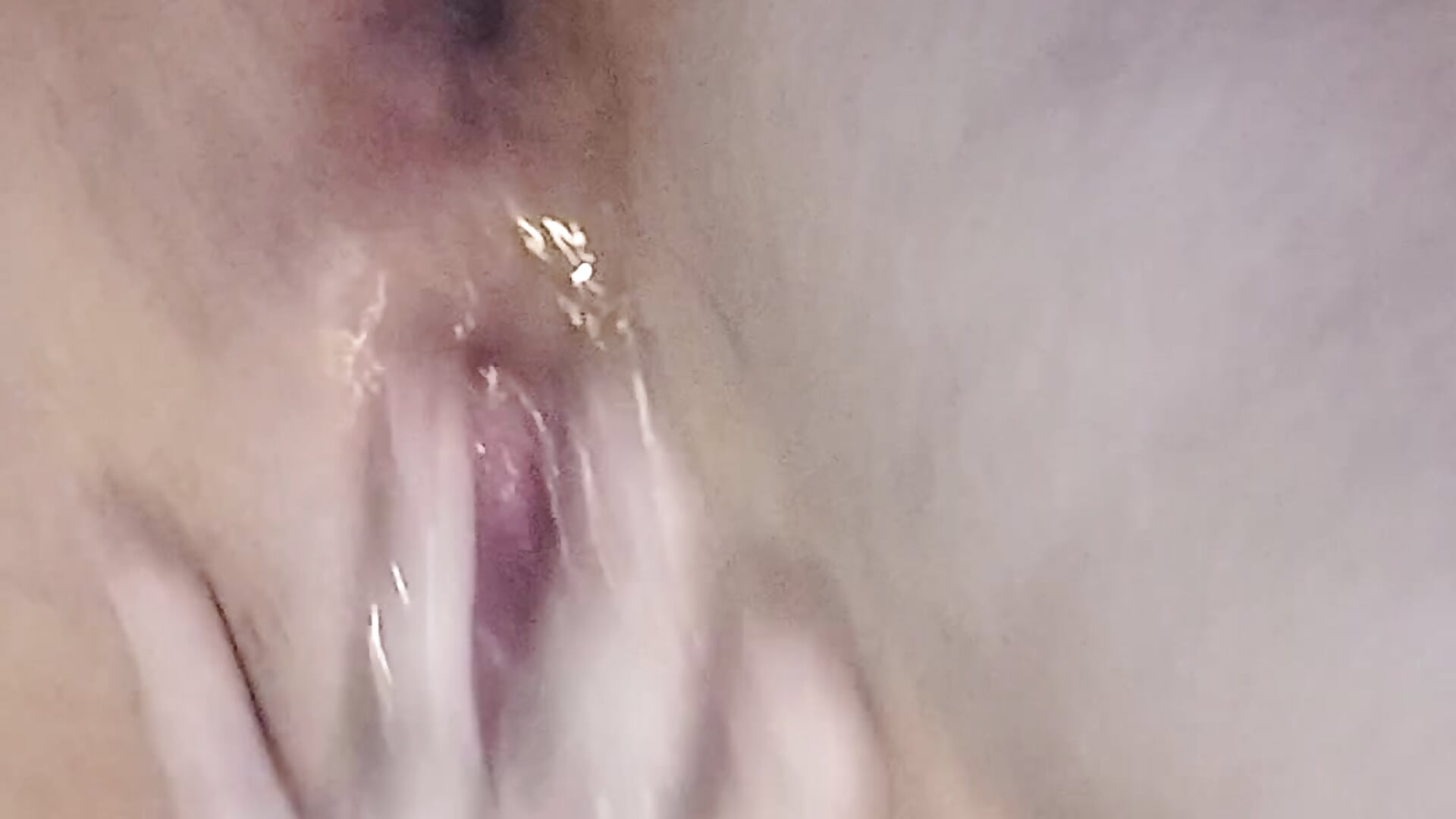 Pussy play - video by lexiann0613 cam model