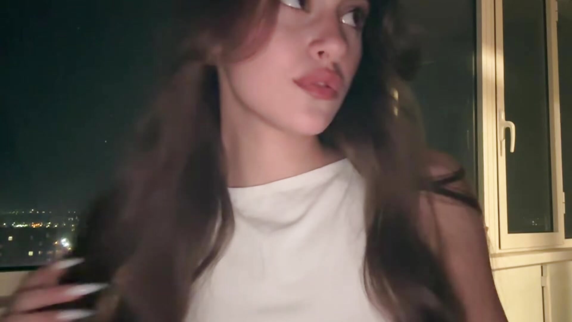 beautiful view of the city at night 💖 - βίντεο μοντέλου SwappingFate