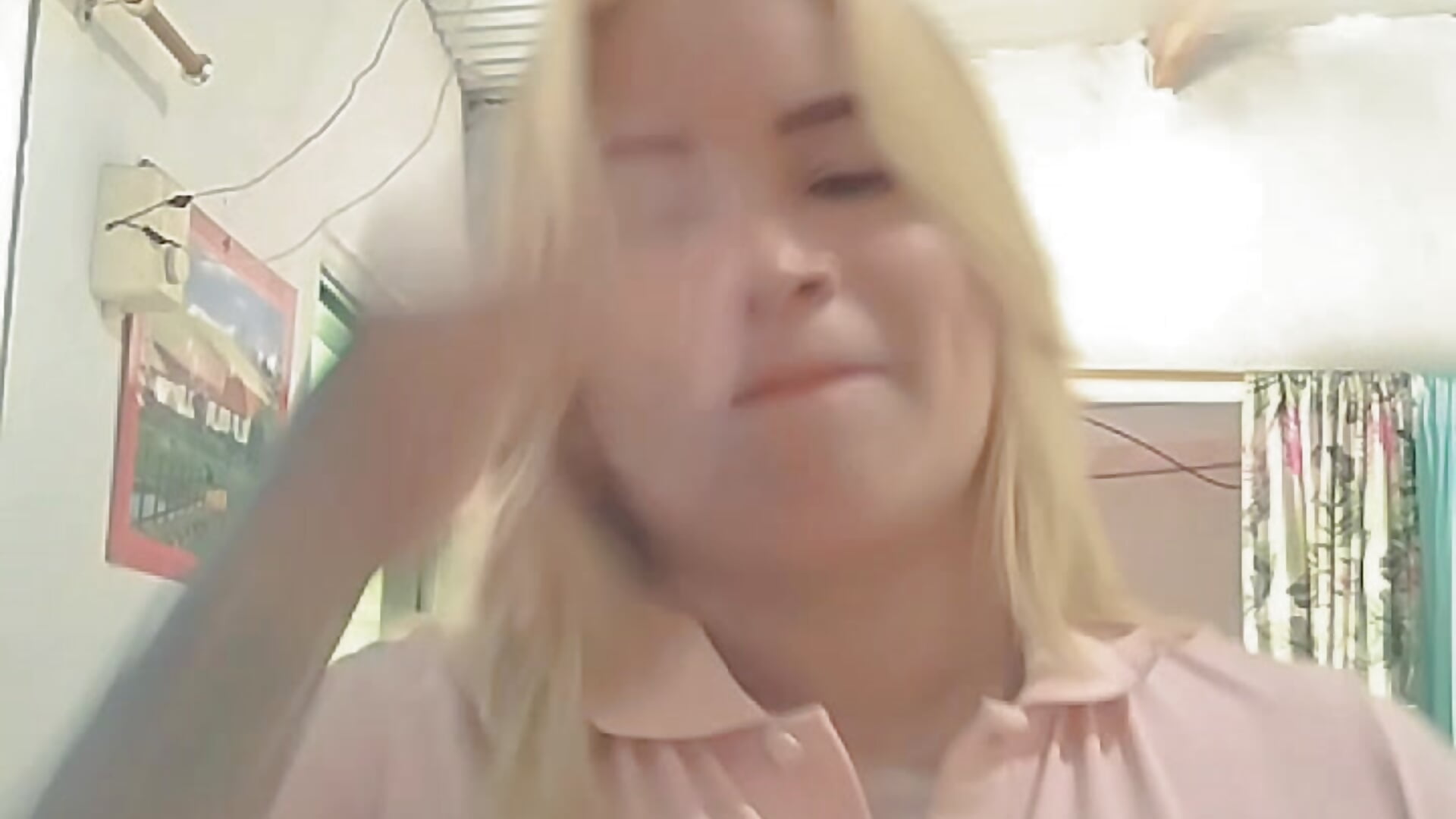 172057896950267507406673 - відео від вебкаммоделі CarlaHot1215