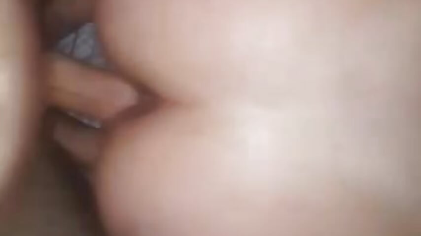 Filling up the delicious pussy 🤤 - video oleh CasalLovePump kamera model