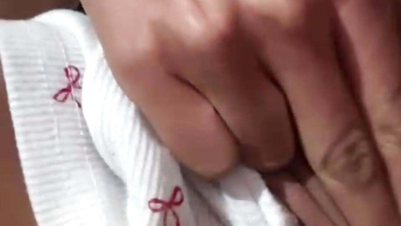 Pussy play - video oleh model kamera ScarlettGold_