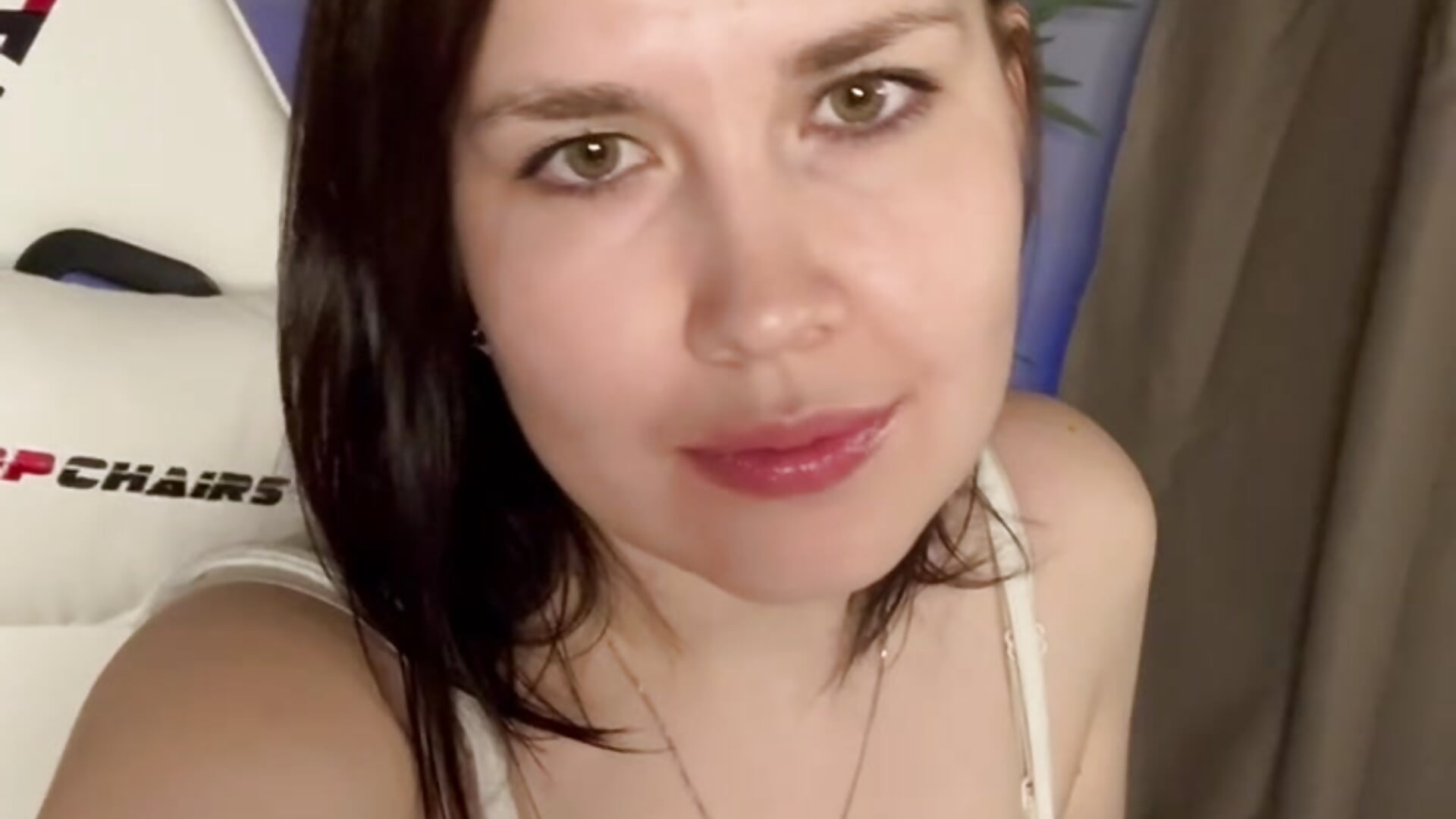 look at me! - video van alian_legs cam-model