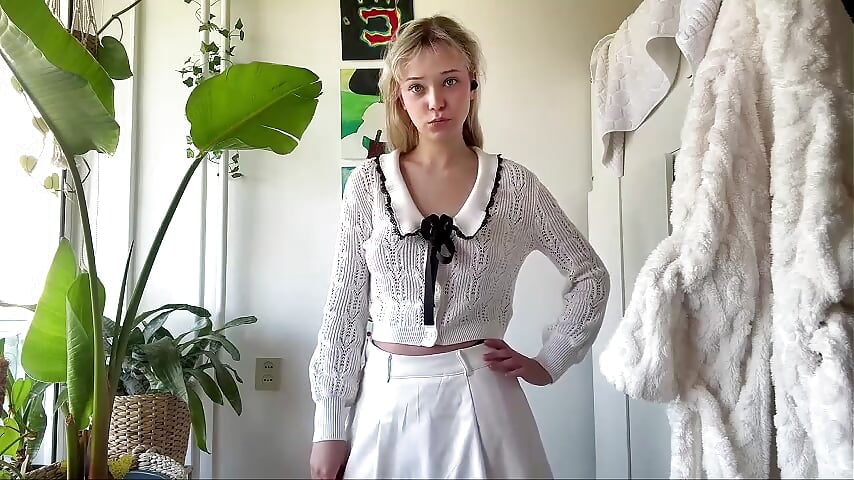 More outfits - video by SourMidday cam model