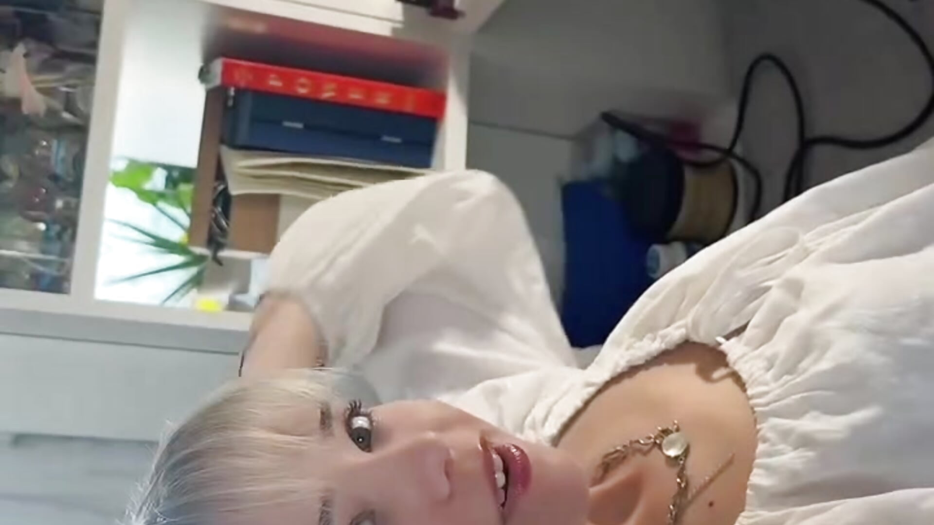 TT Video - vidéo du modèle de showcams SourMidday