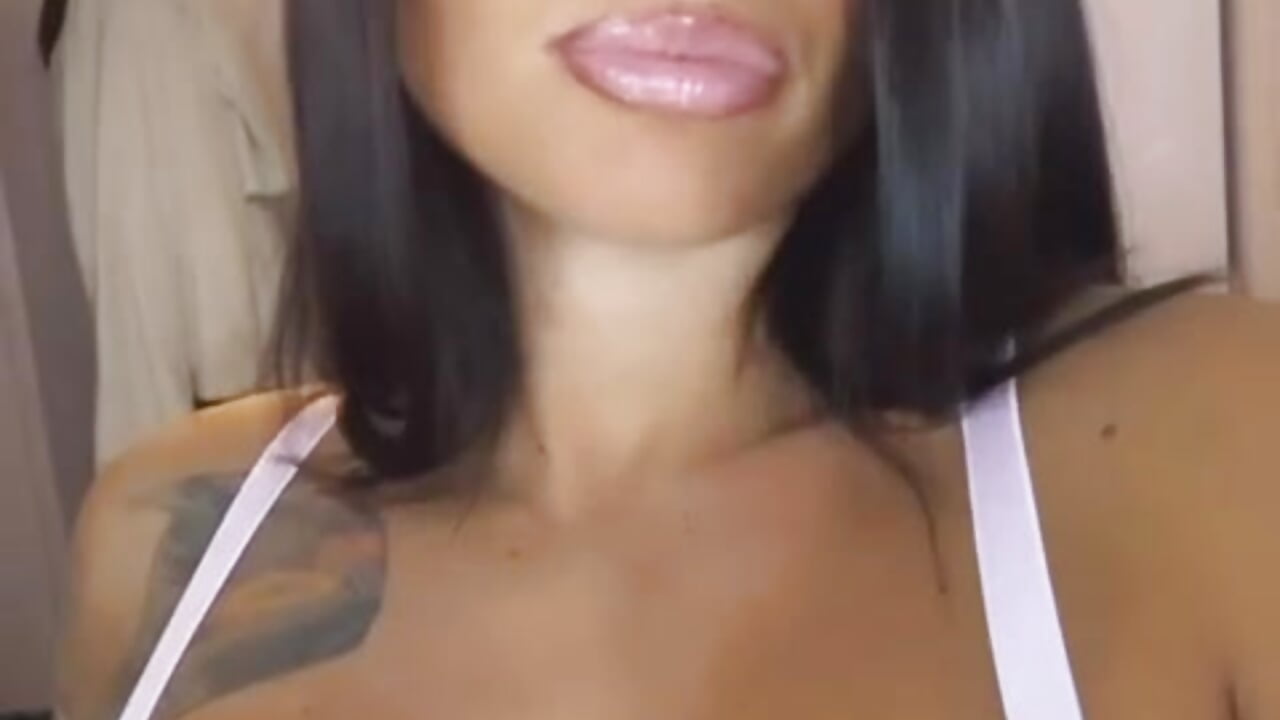 bueno 🤎 – video modela na kameri Destinylovex