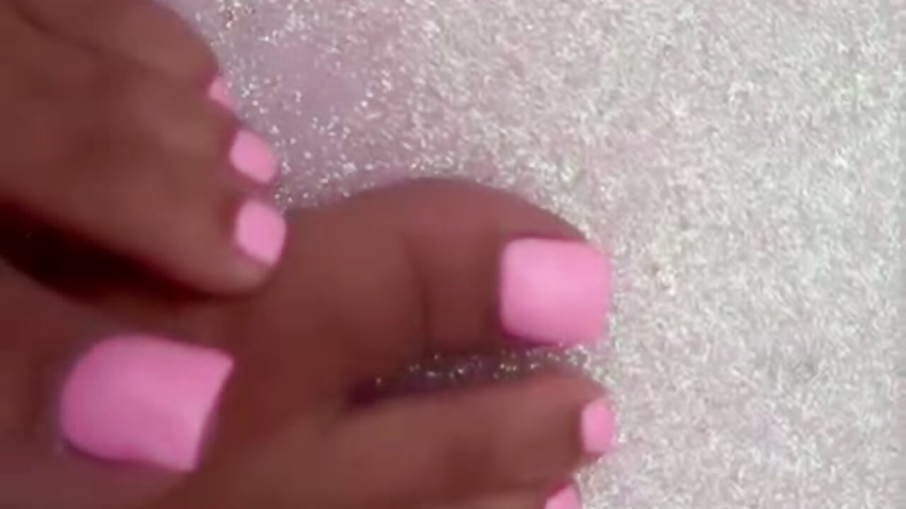Feet and toes 🥰 – video modela na kameri Destinylovex