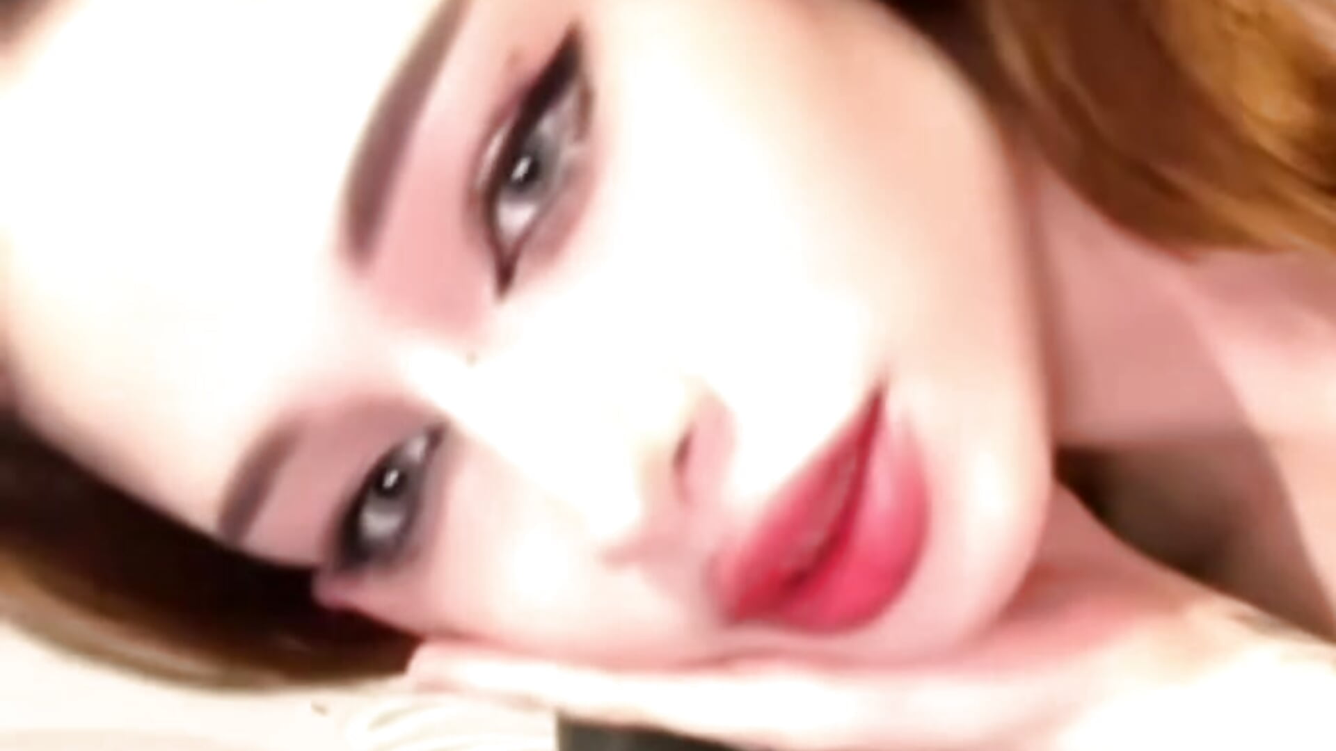 Kiss - video av DangerZzone cam-modell