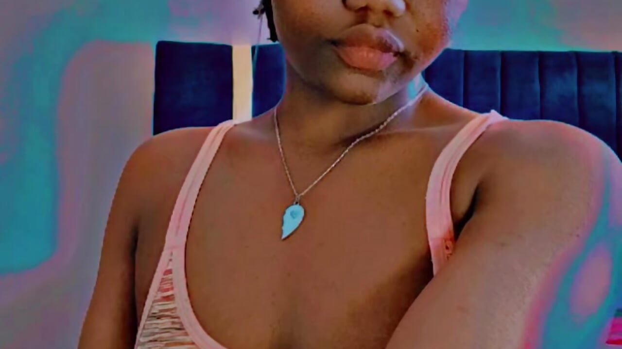 profile-intro-video-1777151563 - video oleh Francina15 kamera model