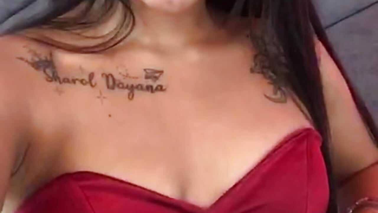 deliciously perfect – video modela na kameri SharolStorm