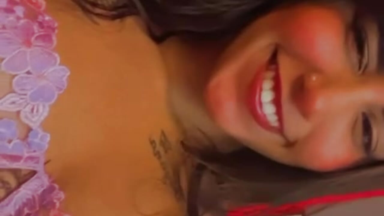 I Know Exactly What You’re Thinking - فيديو من SharolStorm موديل الكام