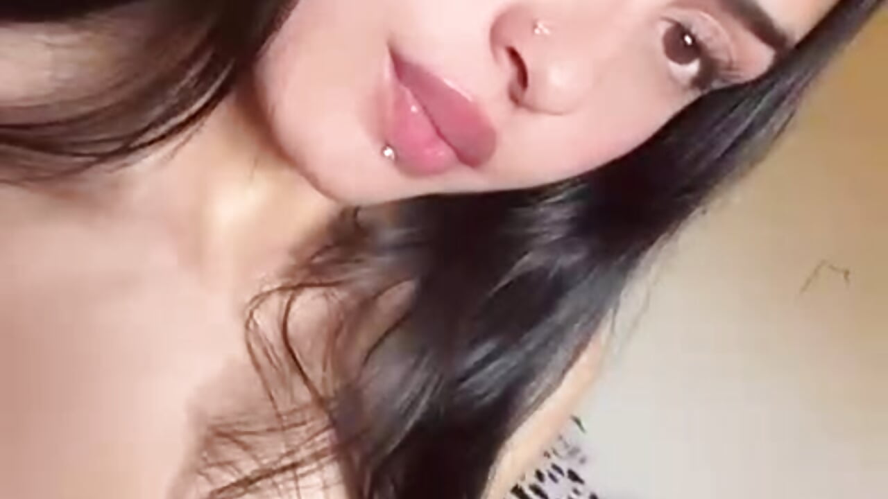 WhatsApp Video 2026-01-26 at 6,56,11 AM - Vídeo de angell_cooper8, modelo de vídeos