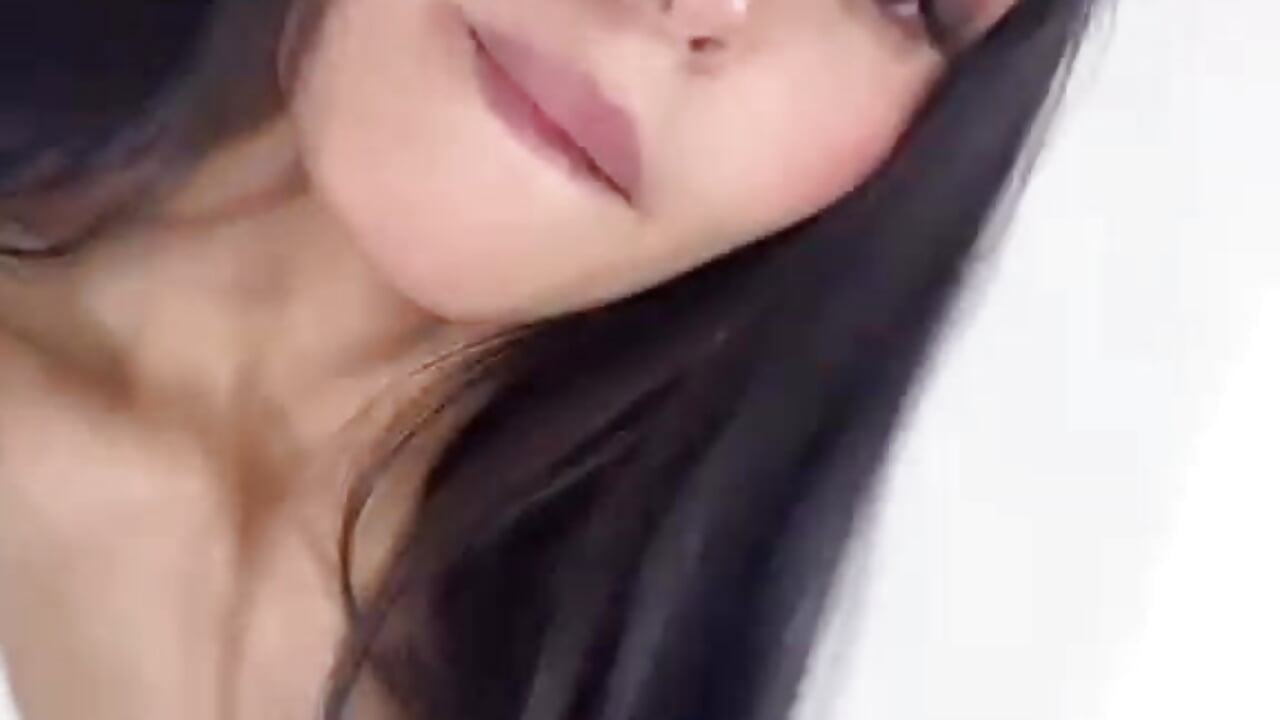 💕 - video by angell_cooper8 cam model