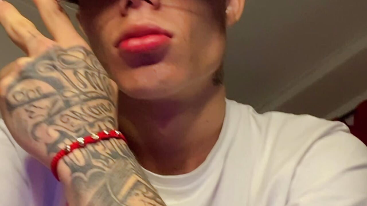 profile-intro-video-1771880804 - vídeo de guy_latin_unlimited modelo de câmara