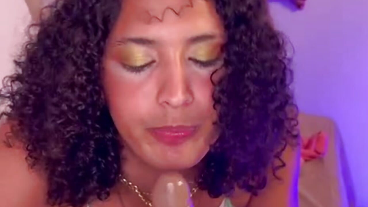 Nasty Blow job 🍆BBC😈 - vidéo du modèle de showcams Dennise_Sinclair