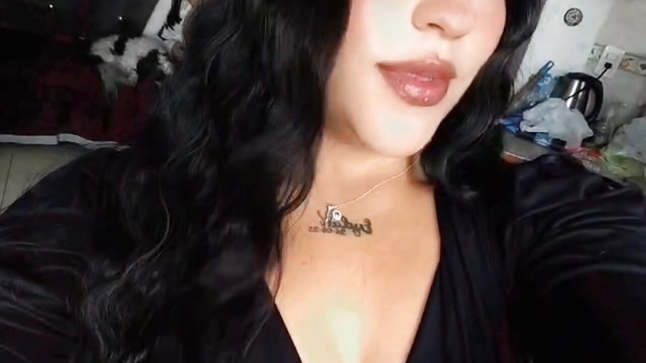 ♥ - vidéo du modèle de showcams mia_colins_r