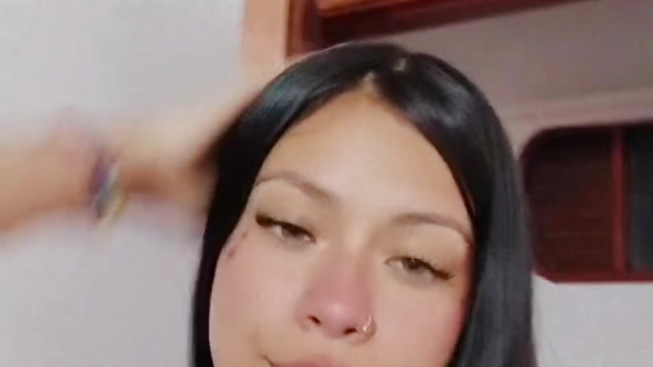 they like my hairstyle - Emily__Stef 캠 모델의 동영상