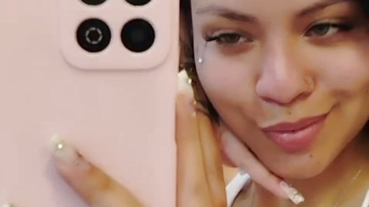 I'll wait for you tomorrow my beautiful men 🫣👅 - video của người mẫu cam Emily__Stef