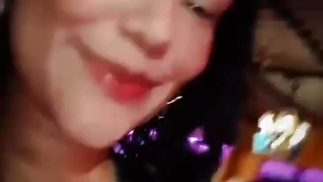 Welcome - Vídeo de Miaafoxx__, modelo de vídeos