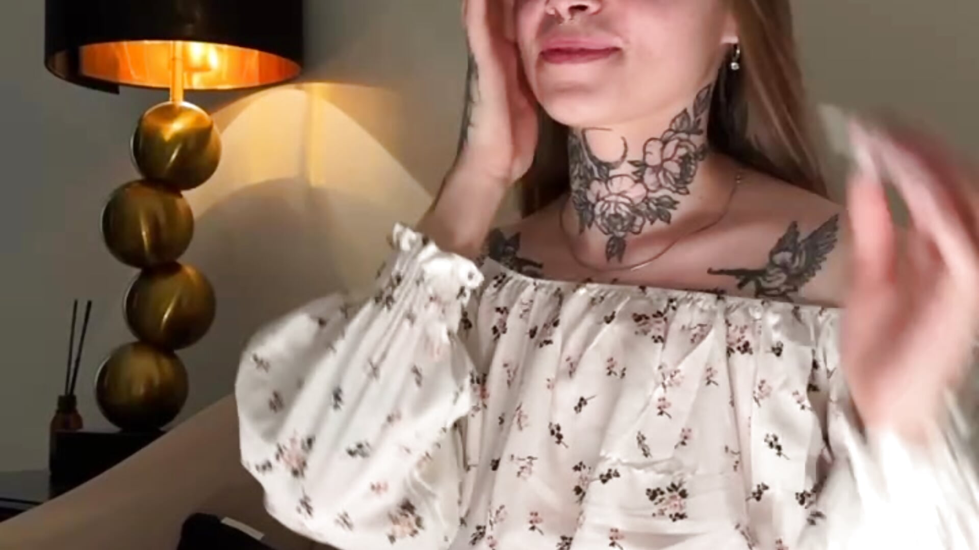 Welcome – video af YuHoistion cam-model