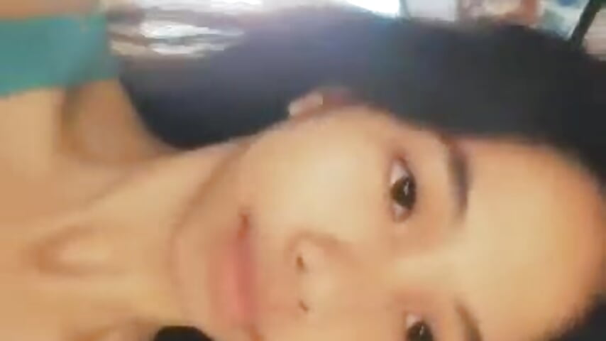 sexy - video oleh JackyPetite27 kamera model