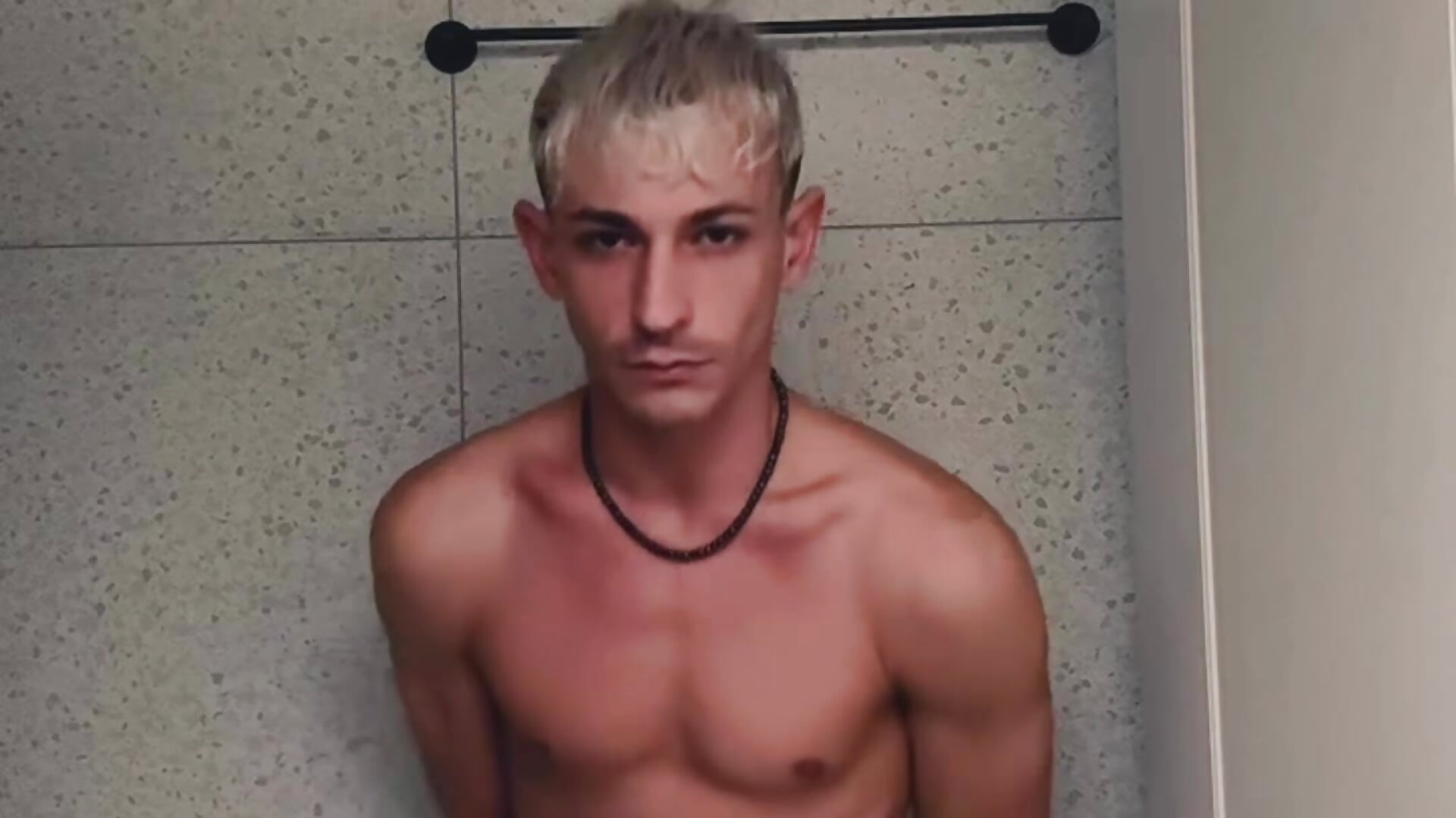 Hello Guys 😈 - Vídeo de MeeNaughty, modelo de vídeos