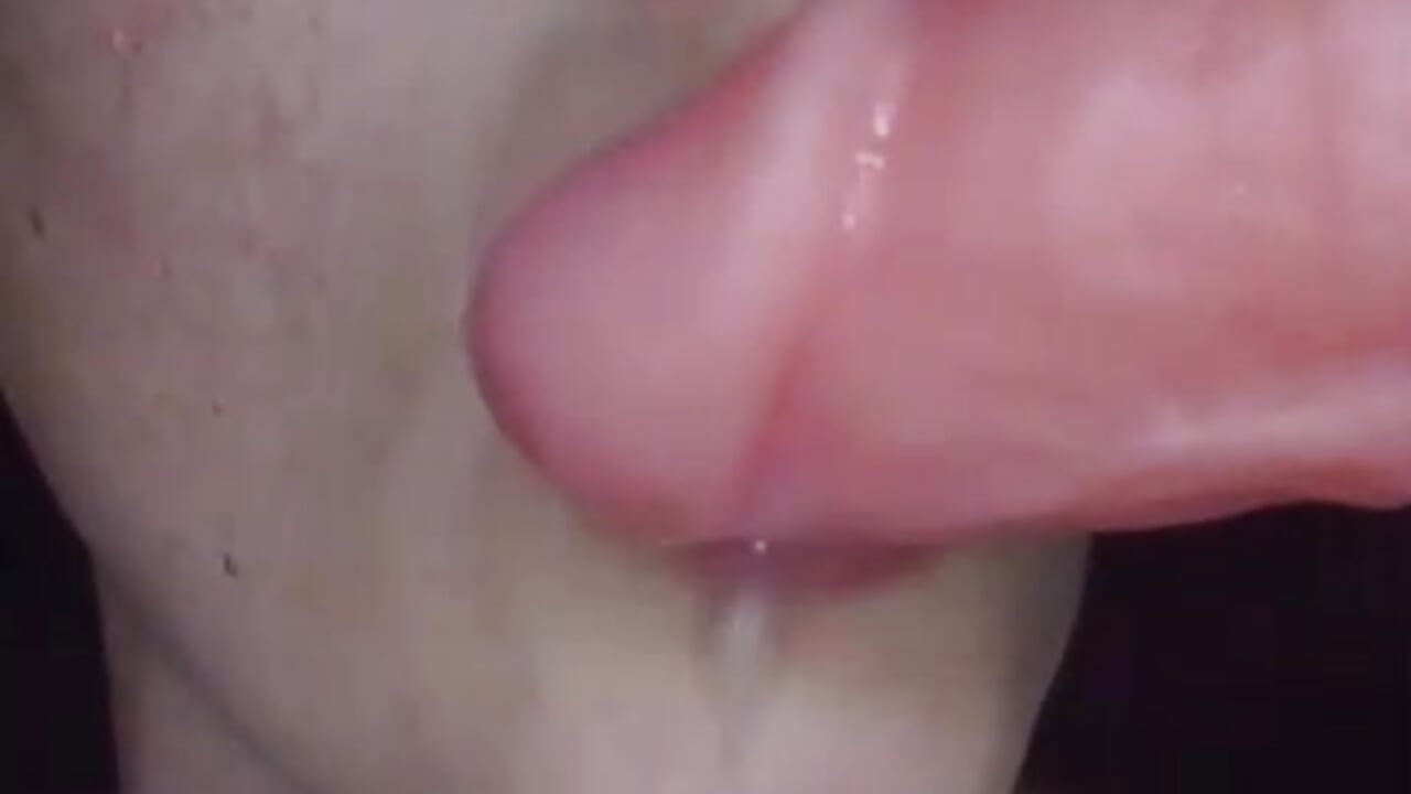 Sucking dildo 🌶️🌶️ - Video von Mileepecas Cam-Model