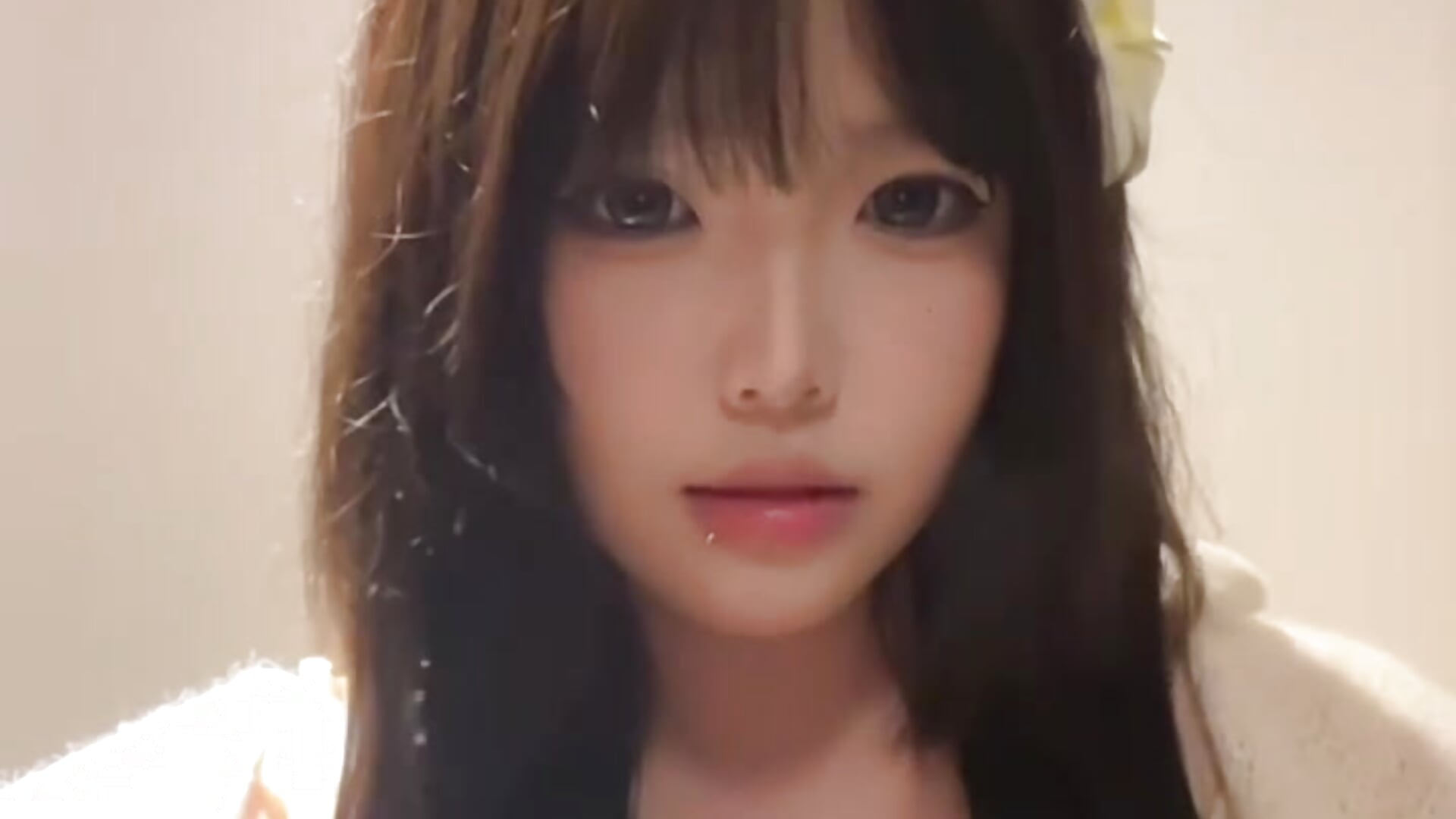 嘿嘿 - ক্যাম মডেল iu-1314-এর ভিডিও