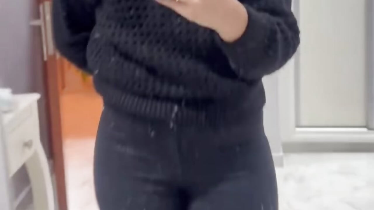 HI - clip cu wafaaca model videochat