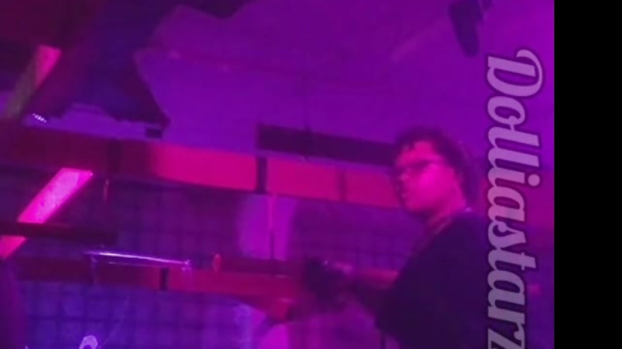 Flogging at a Donjon 😈 - Vídeo de DolliaStarz, modelo de vídeos