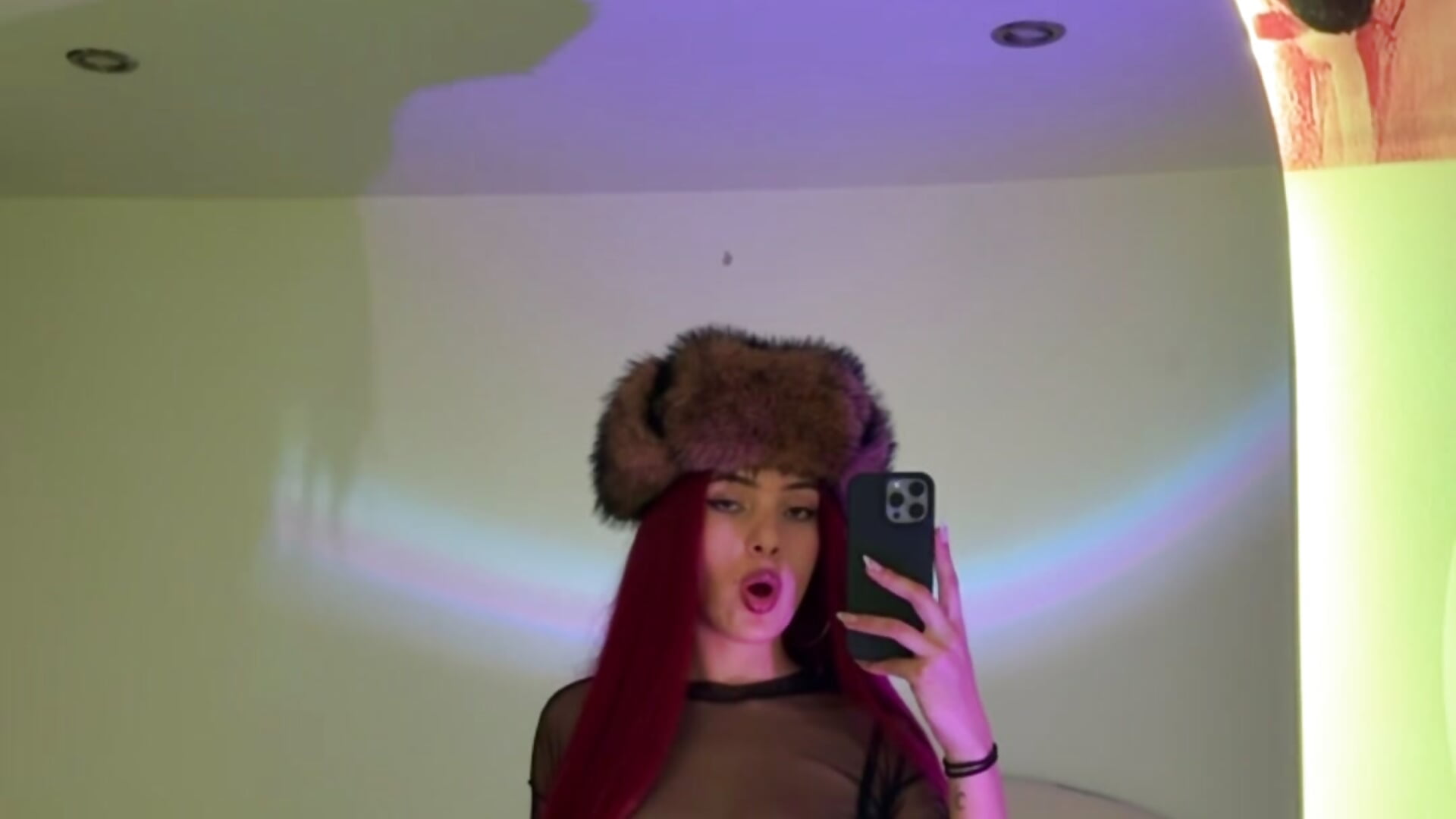 Papi soy tu adrenalina 🫣 - video by romanovanita cam model