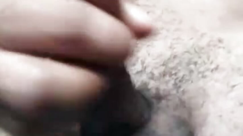 Sacando leche 5 - відео від вебкаммоделі axel69consentido