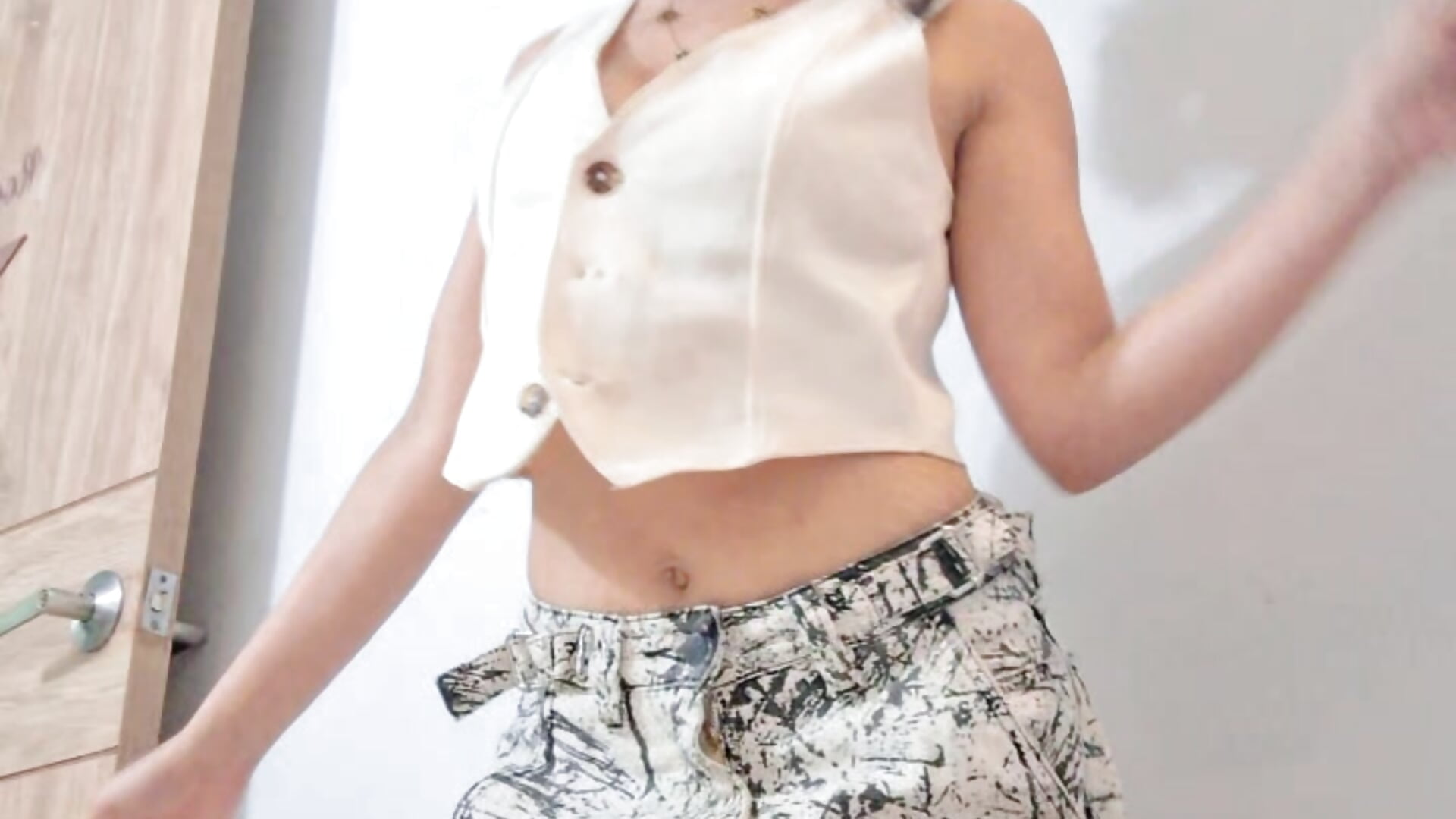 🤩 – video af Antonella_Moretti_ cam-model