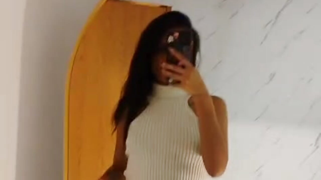 Preparing something special 💥 - Vídeo de Tamy_b_, modelo de vídeos