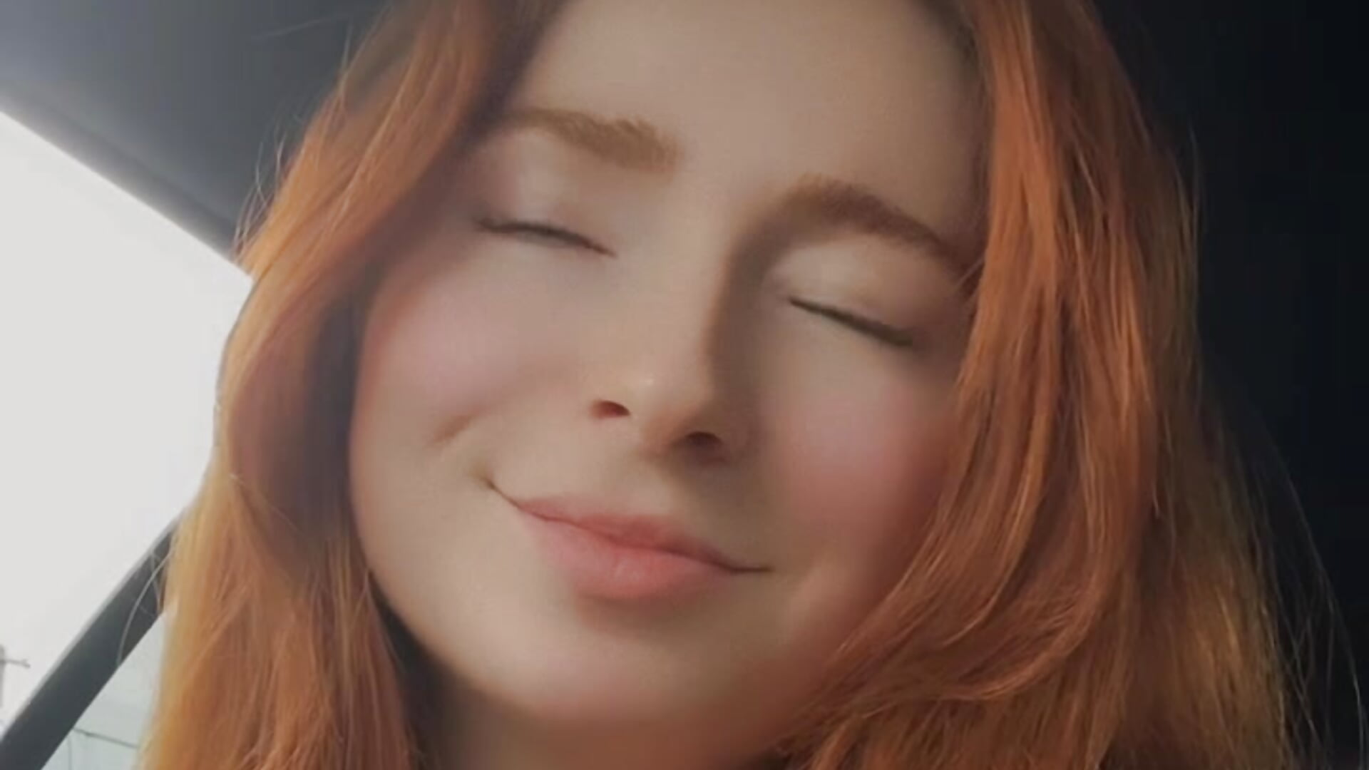 cutiepie :3 – video af HoneyBunny18 cam-model