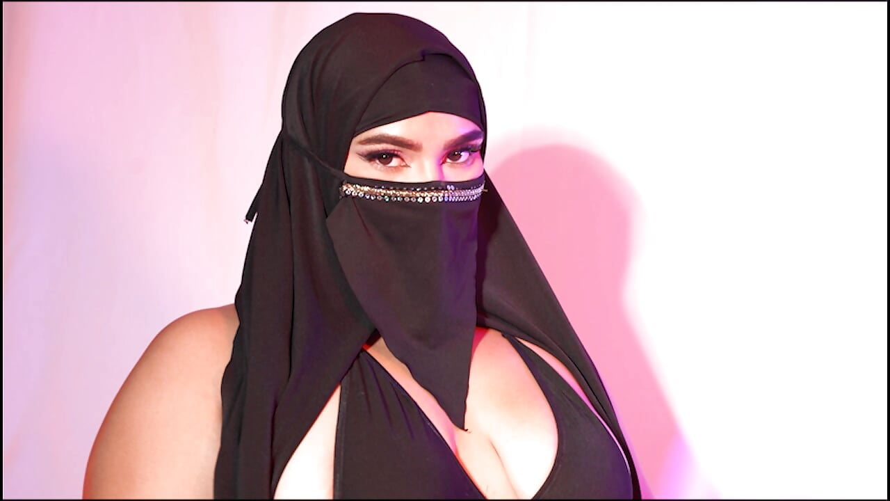 Want to get hooked?❤︎ – video af alaya_ale cam-model