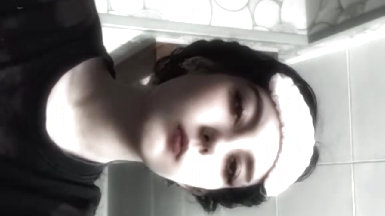 My first video ❤ - video Lilian_Merf kameramallilta