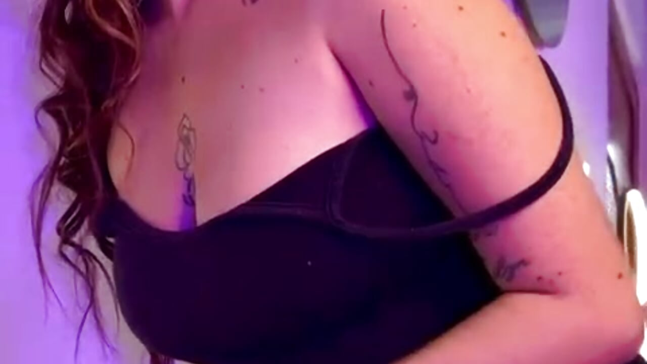 🫦 – video modela na kameri Violet_Miller01