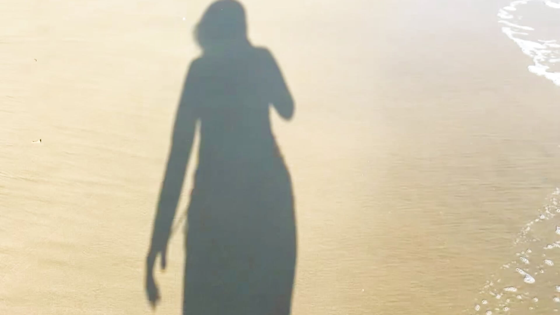 Walking ny the beach - 視頻由 Butterflygi 主播提供