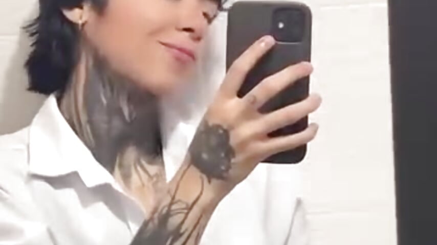 Petit - Vídeo de julinaiidk, modelo de vídeos