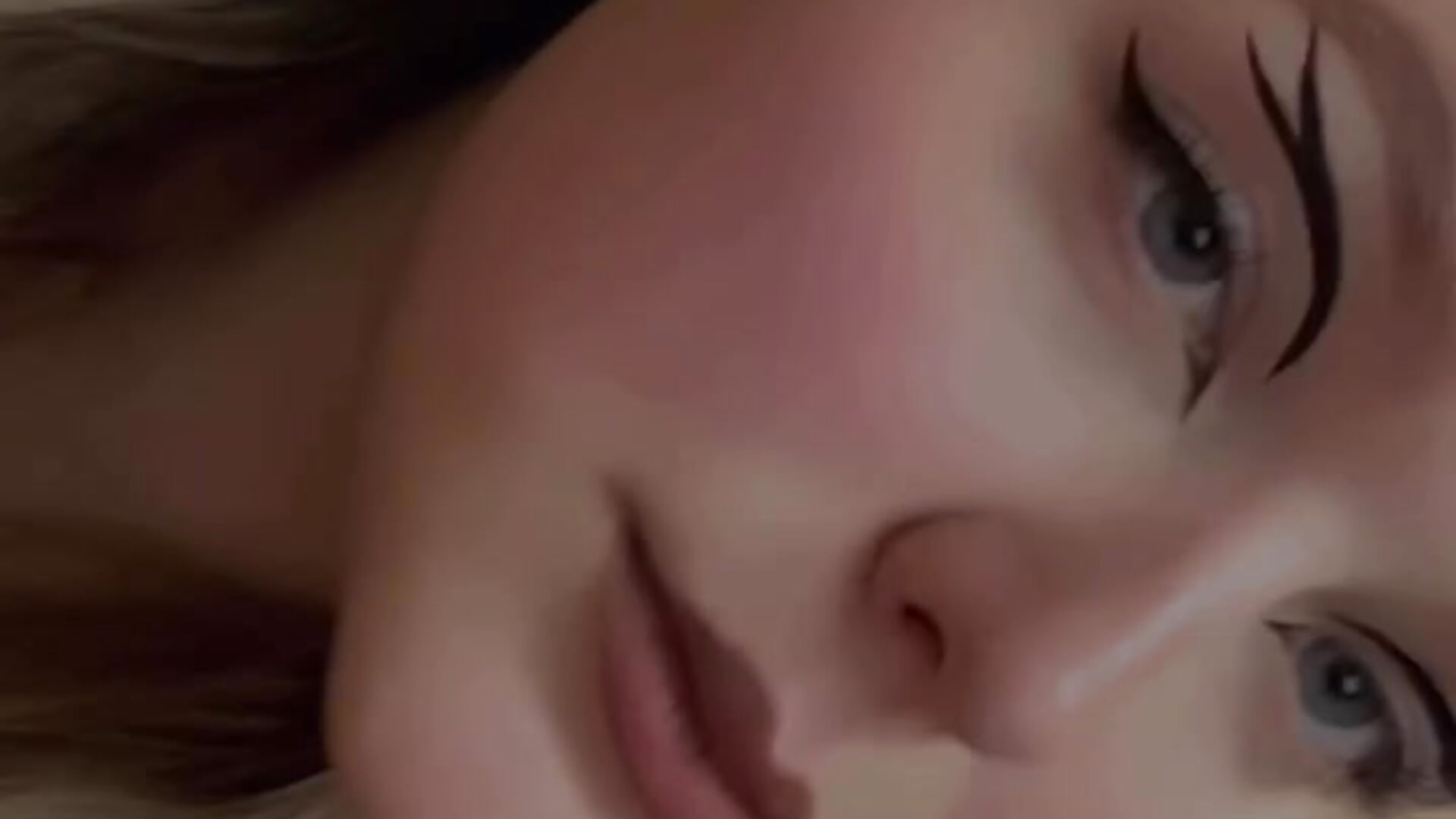 Welcome❤️ – video modela na kameri hi_haos