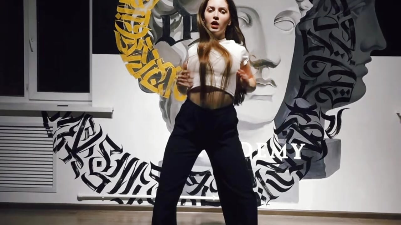 video_2026-03-11_00-26-28 - Katelemon adlı kamera modelinin videosu