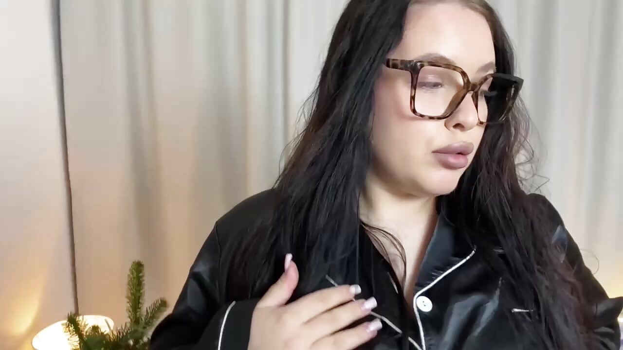 IMG_6726 – video od webkamerové modelky ElisonFox_