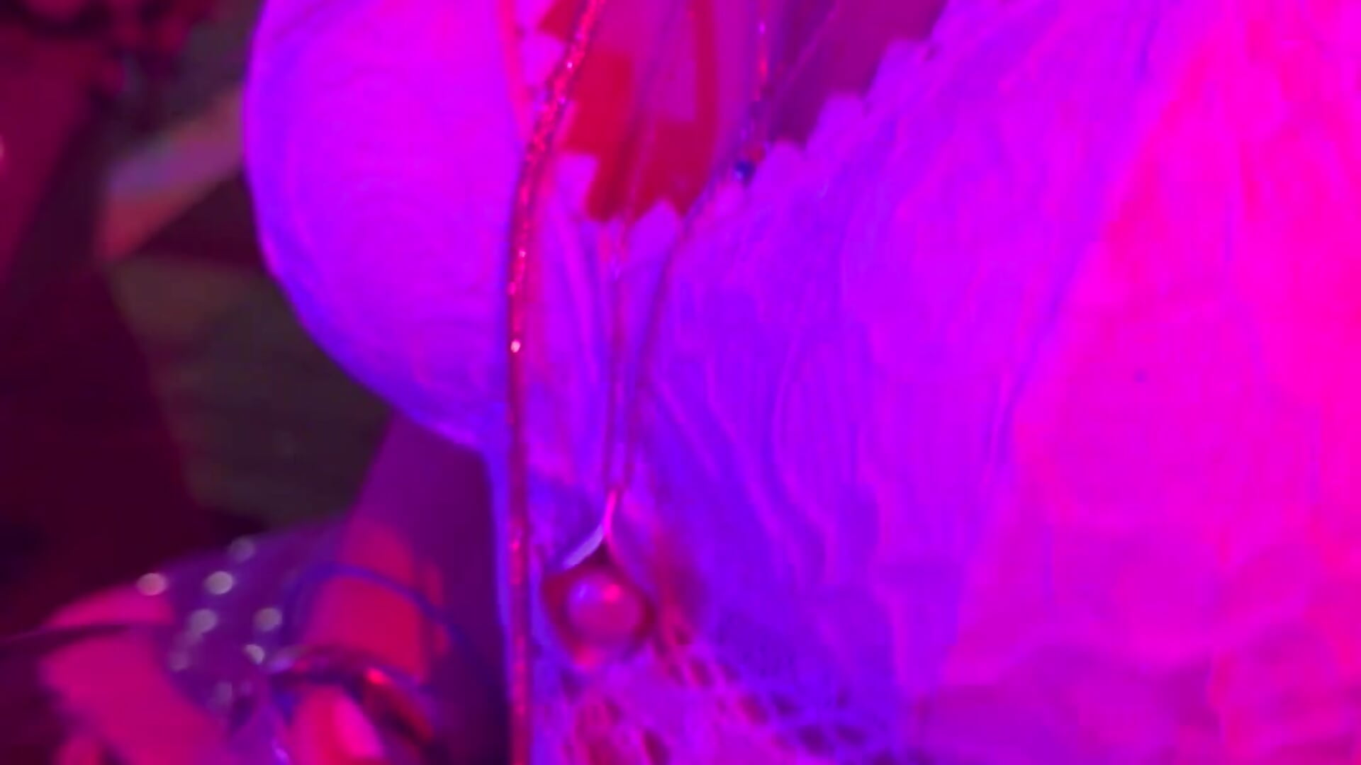Lara macht Party - alpsXgermany主播的视频
